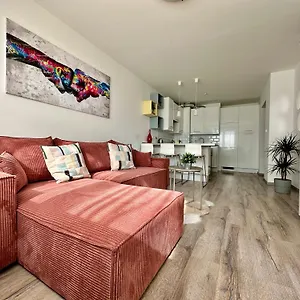 Break - Private Garage, Ac, Balcony Apartman